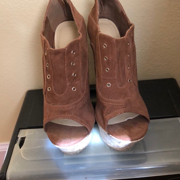 Liliana Shoes - Wedges